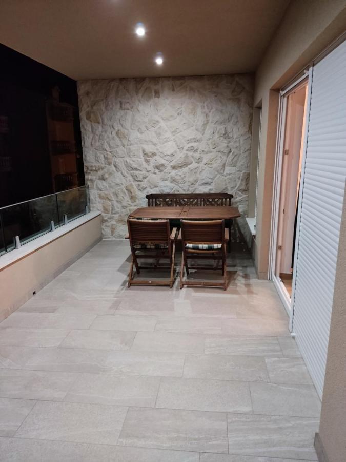 Fantazija Apartment Vodice Exterior foto