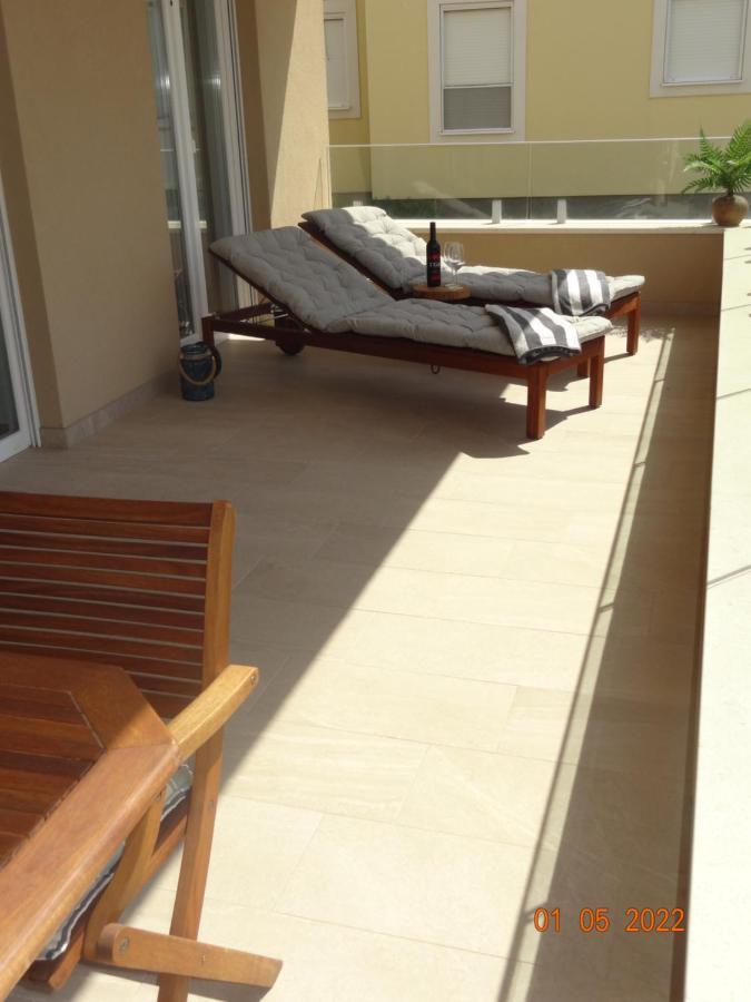 Fantazija Apartment Vodice Exterior foto