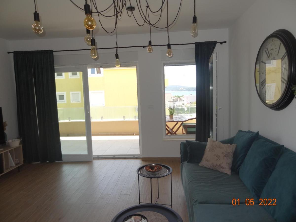 Fantazija Apartment Vodice Exterior foto